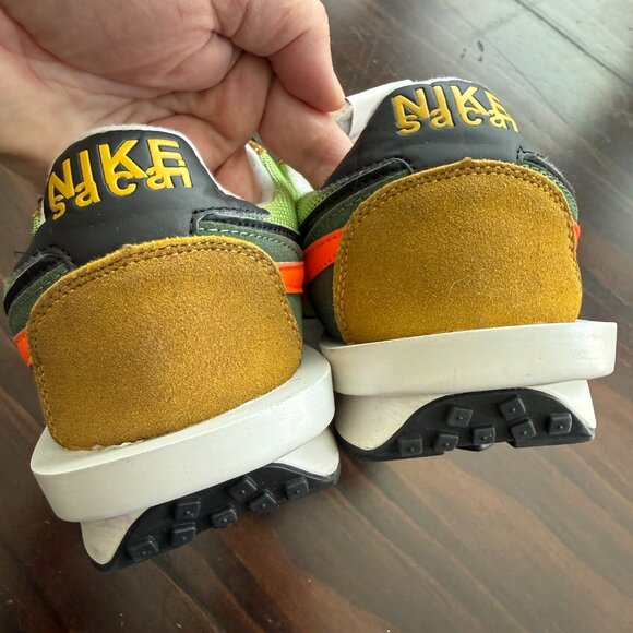 Size 11- Sacai x Nike LDWaffle Green Gusto - No laces & No sole - Picture 7 of 10